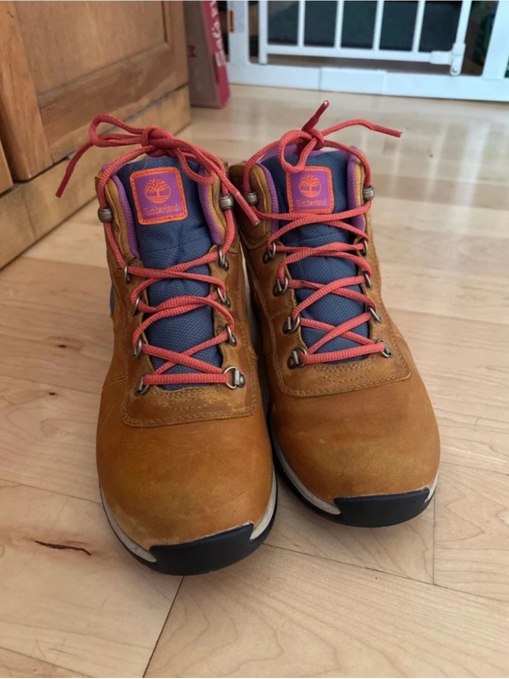 Timberland Women’s Leather Hiking Boots with Orange Laces and Blue Tongue